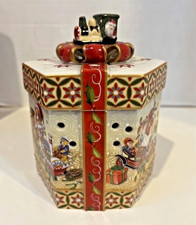 NIB Villeroy & Boch Christmas Toys Train Round Gift Box Tea Light Candle Votive picture