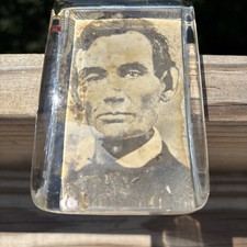Abraham Lincoln Vintage Glass Beardless/Frederic Burnham Paper Weight picture