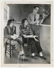 Female Aviation Pioneers 1943 Women's Pilot Training US Army WWII Photo J15538 picture