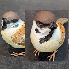 Japanese Sparrow Bird Hand Carved Wood Figurine Painted Wildlife Folk Art Japan picture