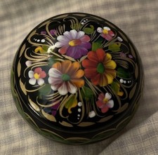 2” Vintage Ukrainian Hand Crafted Floral black Lacquer Trinket box Jewelry picture