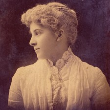 ATQ Cabinet Card Photo Beautiful Young Woman Profile NAMED Striking St Louis MO picture