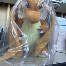 NWT - Pokemon Charizard 24