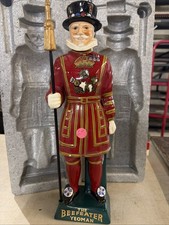 Vtg Carlton Ware The Beefeater Yeoman Gin Decanter Ceramic Statue EMPTY England picture