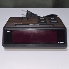 Vintage Advance Digital Alarm Clock Model 4047 Wood Grain *TESTED* Works picture