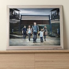 Terra Nova Cast Promo : 10