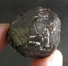 76 CARAT NATURALLY ETCHED STUNNING RED GARNET CRYSTAL @ PAKISTAN  picture
