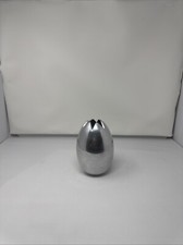 Metal egg Vase picture