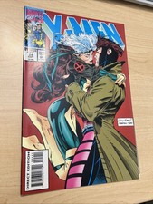X-Men #24 Andy Kubert Gambit & Rogue Kiss Cover Marvel 1993 picture