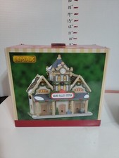 Lemax- GRAND VALLEY STATION  -Holiday Village Lighted Building picture