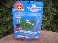 Looney Tunes Acme Flight Suit Outfit-Rocket Backpack and Bird Blasting Artillery picture