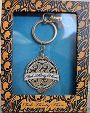 Disneyland Exclusive Club Thirty-Three 33 Logo Keychain Brand New in Box NIB picture