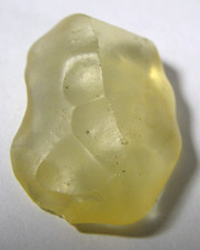 RARE LIBYAN DESERT GLASS - TEKTITE 2.9 x 2.2 cms  5.92 gms METEORITE IMPACT #67 picture