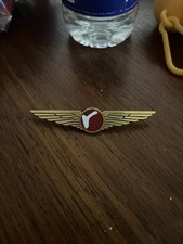 AIR CANADA ROUGE  PIN picture