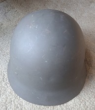 ​Vtge Swedish Army M26 Steel Combat Helmet (56-60) W/Original 1960s Liner System picture