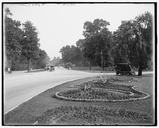 Photo:[Bridge entrance to Belle Isle Park, Detroit, Mich.] picture