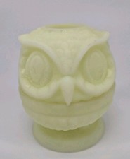 Vintage Fenton Satin Custard Owl Fairy Lamp  - Uranium Glow Excellent Condition picture