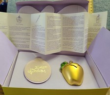 Rare Lolita Lempicka Solid Perfume In Golden Apple With Frog Compact #M1 picture