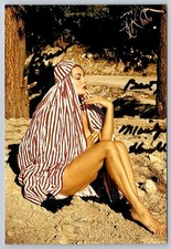 Marilyn Hanold Autographed Signed Photo 1963 Vintage Pin-Up Glamour picture