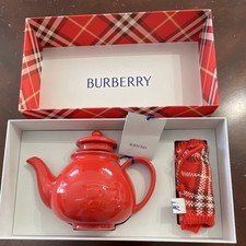 Burberry Red Ceramic Teapot Set with Lid, Cozy & Plaid Gift Box picture