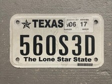 EXPIRED TEXAS MOTORCYCLE LICENSE PLATE THE LONE STAR STATE RANDOM LETTERS FAIR picture