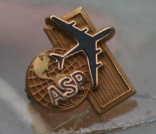 Vintage L.G. Balfour ASP Airplane Globe Lapel Pin 1/10 10K GF in Original Box picture