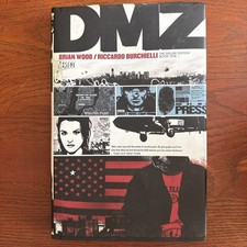 Dmz: the Deluxe Edition #1 (DC Comics 2013 April 2014) picture