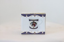 Royal Crest Fine Bone China Mug Royal Wedding William &Kate 2011 picture