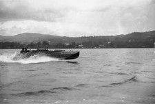 Betty Carstairs making trial runs her speedboat Estelle II Lake Wi- Old Photo picture