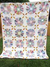VTG 1940'S HANDMADE 77x93 DRESDEN PLATE SIGNATURE COTTON FEED SACK FABRIC QUILT picture