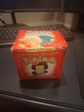 vintage 1999 Burger King Pokémon 23K gold-plated Charizard trading card box. [1] picture
