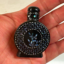 Antique Chinese Black Lacquer Snuff Bottle, Inlaid Mother of Pearl, 清代黑漆嵌螺鈿鼻煙壺 picture