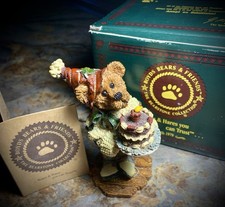 Boyds Bears “M.Harrison's Birthday” 1995 Style#2275 Edition 40E/2579 Piece picture