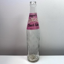Vintage W.T. Wagner's Sons LUVYA CHERRY COLA Vernor Wagner Cincinnati Bottle picture