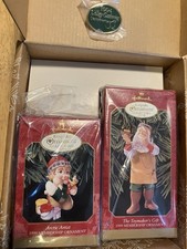 Hallmark Keepsake Ornament Lot 1999 Membership Kit Toymaker Arctic Artist Pin picture