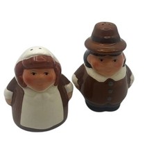 Vintage Publix 2006 Pilgrim Salt and Pepper Shakers Thanksgiving Fall Decor picture