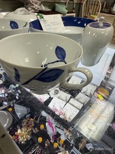 Mikasa True Blue Cup Blue Leaf Motif picture