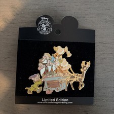 2003 Disney Surprise Pin: Seven Dwarfs In Reindeer drawn Cart - Limited to 1000 picture