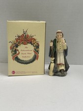 1992 International Santa Claus Collect La Befana SC05 Italian Figurine 4.75