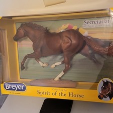 Breyer  Traditional Size 1973 Triple Crown Winner Secretariat #1345 SEALED BOX picture