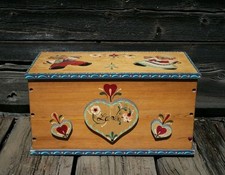 Vintage Hand Painted Folk Art Wooden Toy Chest Teddy Bear Love 1992   Memory Box picture