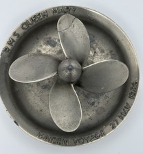 Original 1936 R.M.S. Queen Mary Maiden Voyage Propeller Ashtray Maritime authen picture