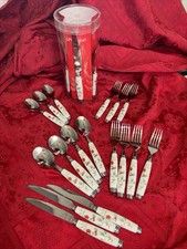VTG 20-PIECE PFALTZGRAFF WINTERBERRY FLATWARE STAINLESS FORKS/SPOONS/KNIVES -NOS picture