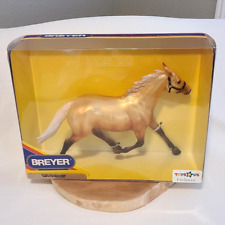Breyer TRU Horse of a Different Color 730901 Gold Metallic Pacer Toys R Us 2001 picture