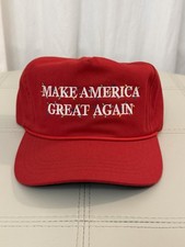 Official Trump Merry Christmas 2017 Red MAGA Make America Great Again Hat picture