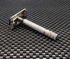 Vintage 1954 Gillette Super Speed DE Safety Razor Z1 Nice & Clean 1940's Style picture