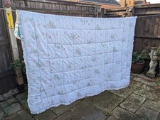 Vintage Retro Single 60's/70's Bedspread Eiderdown 157 x 140cm, 62 x 55 inches. picture