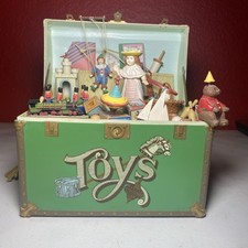 1986 Enesco Toy Symphony Wind-Up Musical Toy Trunk Music Box w/ Key picture