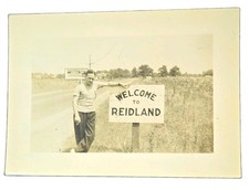 Vintage 1940s Photo Lot 2 Welcome to Reidland Kentucky Sign Paducah Pvt Furton  picture