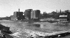 Quaker Oats Company Mills 34 Hunter Street Peterborough ca 1912 Old Photo picture